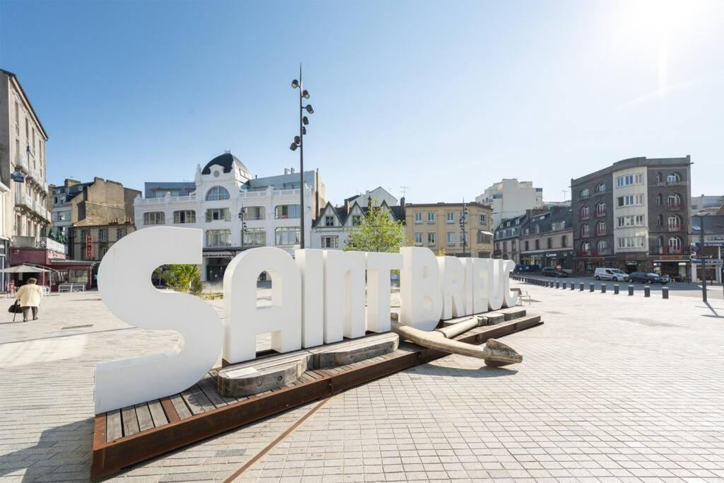 Appartement Au Coeur De Saint-Brieuc Eksteriør billede